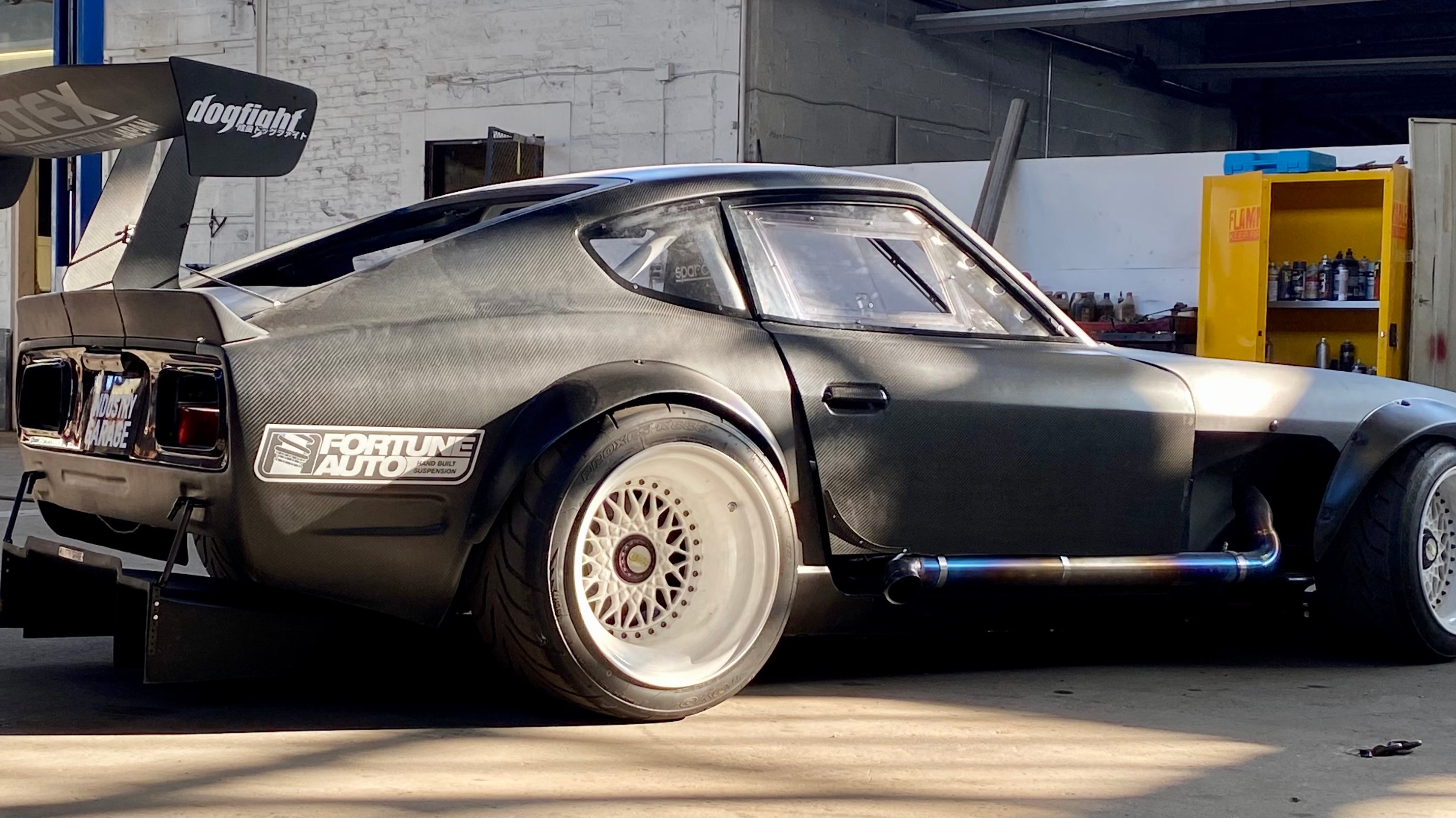 carbon fiber 1970 Datsun 240z build by industry garage