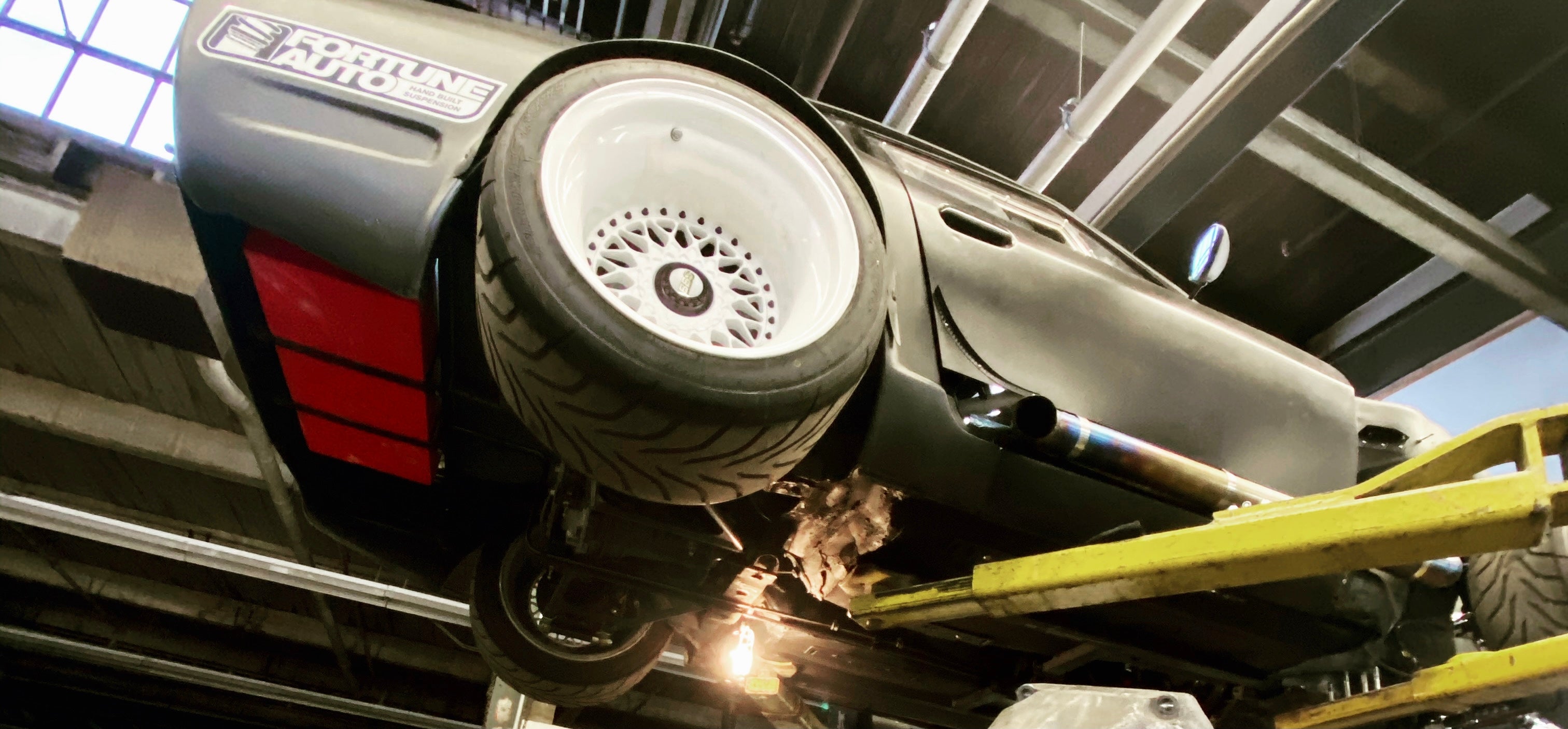 carbon fiber Datsun 240z build